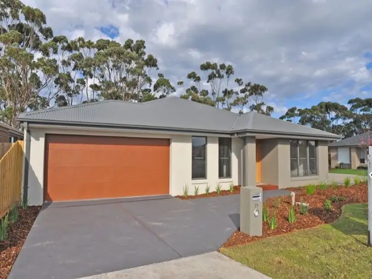 21 Hobson Place, Inverloch VIC 3996