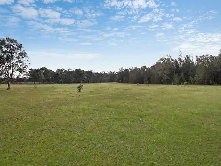 1461 NEW ENGLAND HIGHWAY, Harpers Hill NSW 2321
