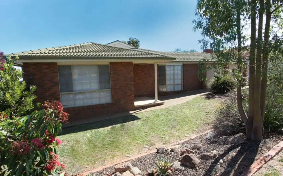 Main view of Homely house listing, 19 Brooklyn Drive, Bourkelands NSW 2650