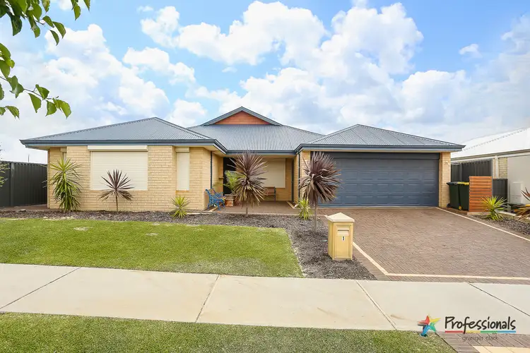 1 Hessian Street, Aveley WA 6069
