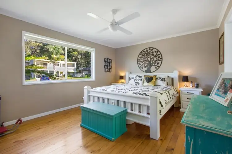 Fifth view of Homely house listing, 19 Youralla Avenue, Malua Bay NSW 2536