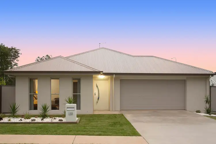 30 Lilac Street, Daisy Hill QLD 4127