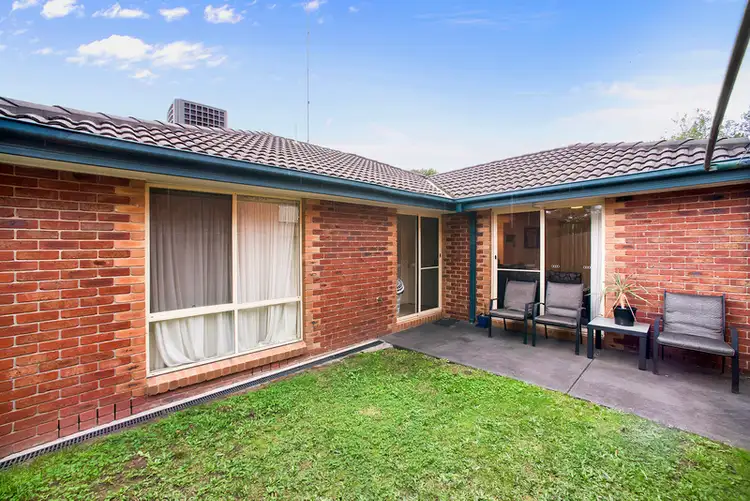 Fifth view of Homely unit listing, 2/17 McNabb Street, Berwick VIC 3806