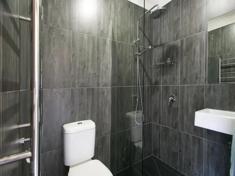 Sixth view of Homely townhouse listing, 1/84 Nepean Highway, Seaford VIC 3198