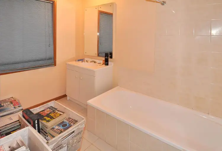 Fourth view of Homely house listing, 19 Flint Cres, Delahey VIC 3037