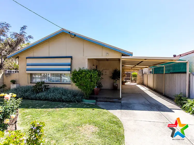 61 Charnwood Street, Morley WA 6062