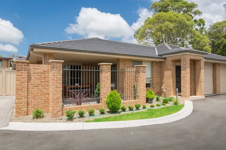 2/12 Propane Street, Albion Park NSW 2527