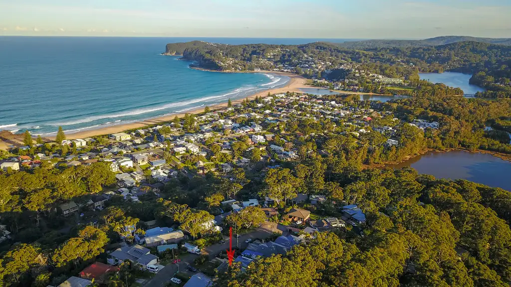 Main view of Homely house listing, 18 Table Top Road, North Avoca NSW 2260