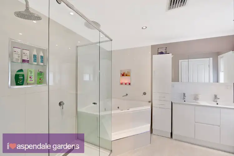 Sixth view of Homely house listing, 11 Ghiran Close, Aspendale Gardens VIC 3195