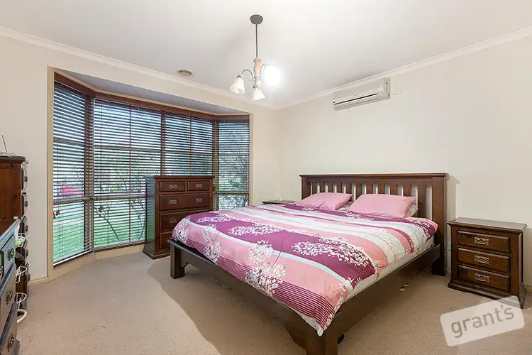 Seventh view of Homely house listing, 2 Kurnwill Place, Berwick VIC 3806