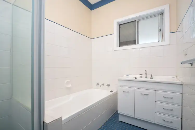 Fifth view of Homely house listing, 15 Nilma Avenue, Mount Austin NSW 2650