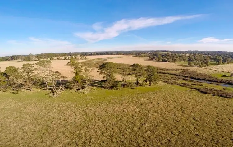 Second view of Homely rural property listing, 624 Glenelg Highway, Smythes Creek VIC 3351