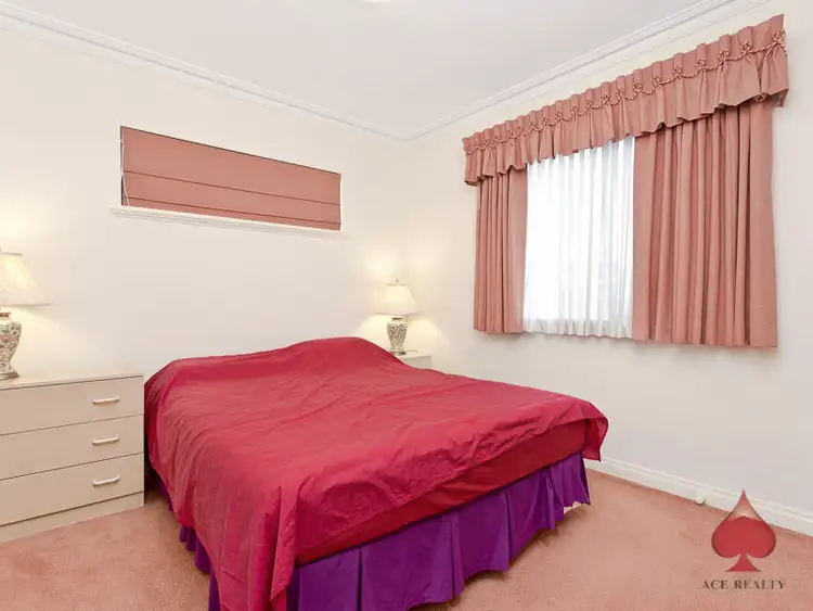 Seventh view of Homely house listing, 18 Crest Avenue, Mount Pleasant WA 6153