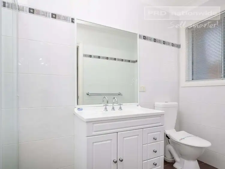 Sixth view of Homely house listing, 2 Birri Place, Glenfield Park NSW 2650