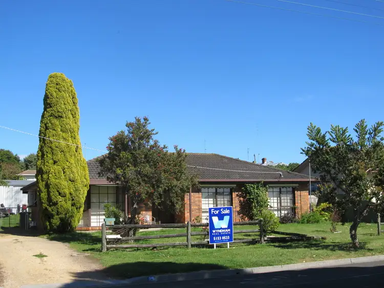 25 Langford Parade, Paynesville VIC 3880