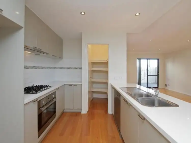 Fifth view of Homely house listing, 2/56 Spinnaker Heights, Yangebup WA 6164