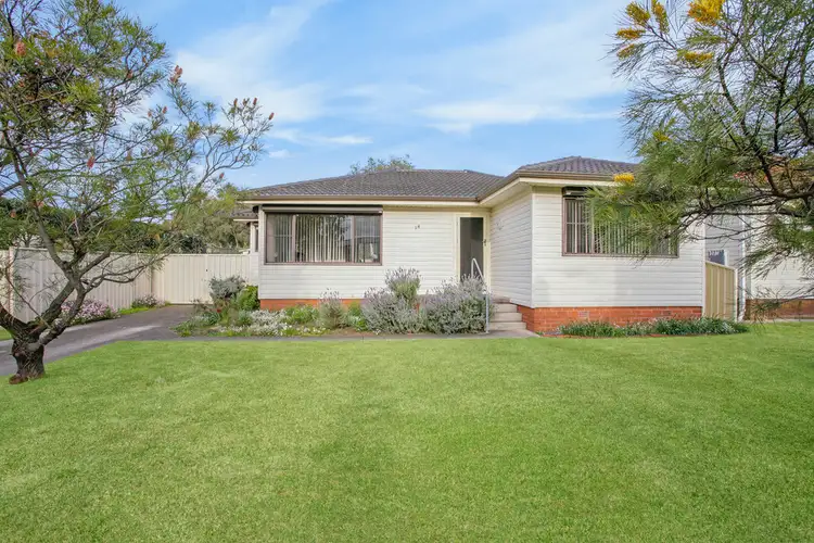14 Mumford Road, Cabramatta West NSW 2166