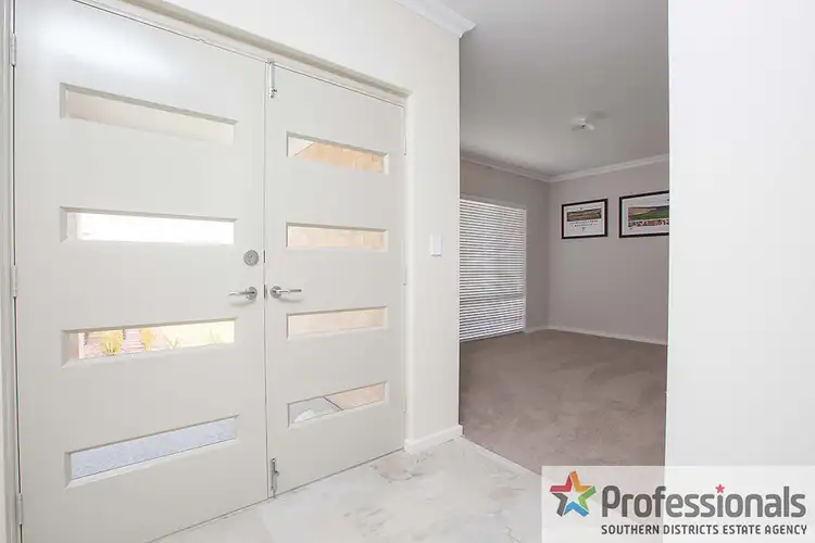 Fifth view of Homely house listing, 6 Jasper Road, Australind WA 6233