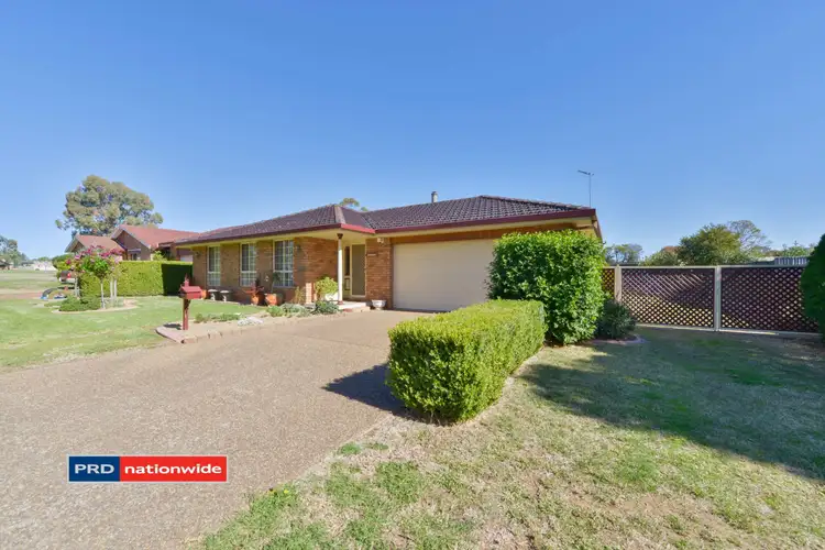 Main view of Homely house listing, 4 Woodward Avenue, Tamworth NSW 2340