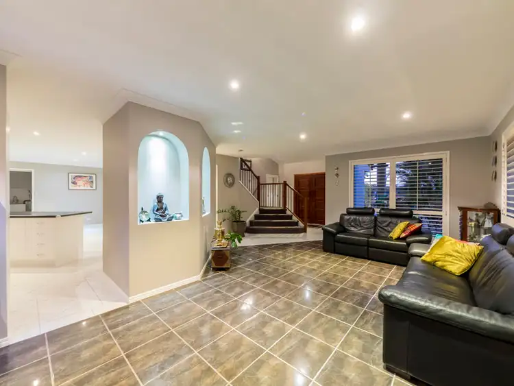 Fifth view of Homely house listing, 8 Orinda Ct, Cashmere QLD 4500