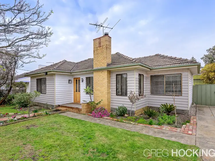 16 Breeze Street, Bonbeach VIC 3196