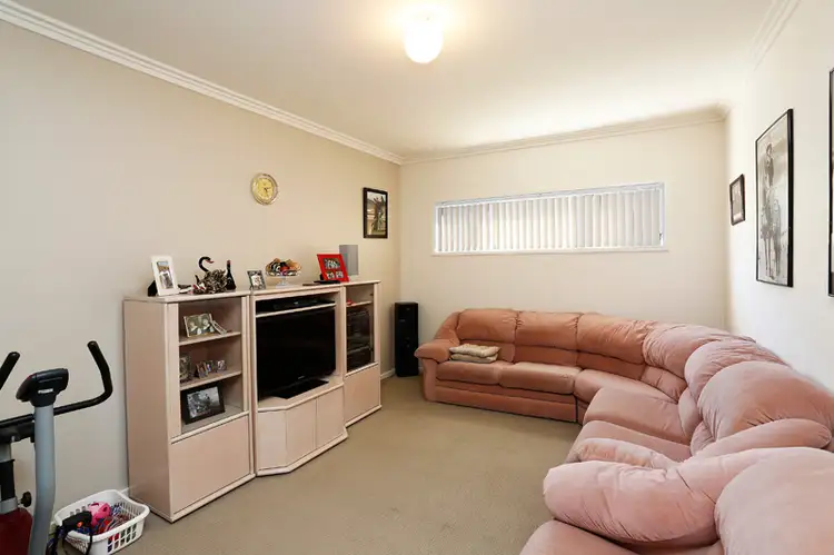 Sixth view of Homely house listing, 2 Daylesford Dr, Moss Vale NSW 2577