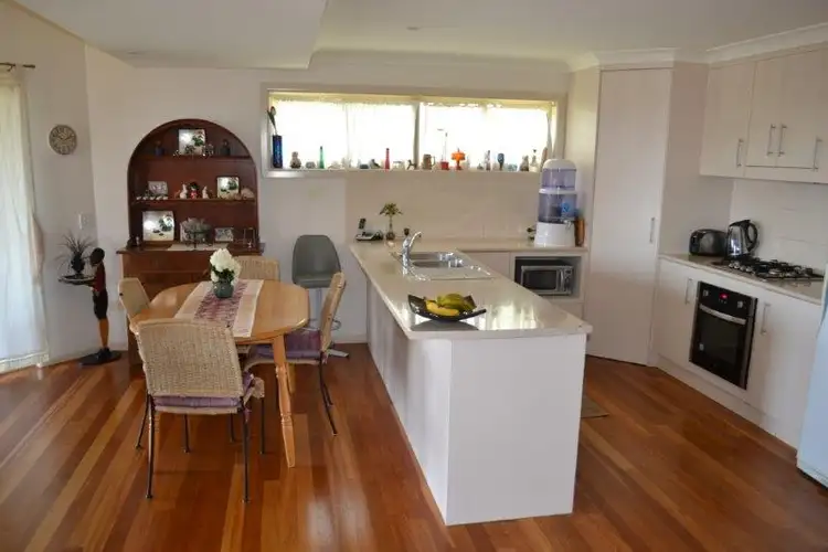 2/1 Nunyar Court, Ocean Shores NSW 2483