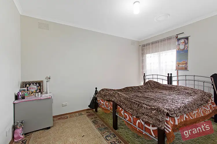 Fifth view of Homely unit listing, 3/8 Lyall Street, Cranbourne VIC 3977