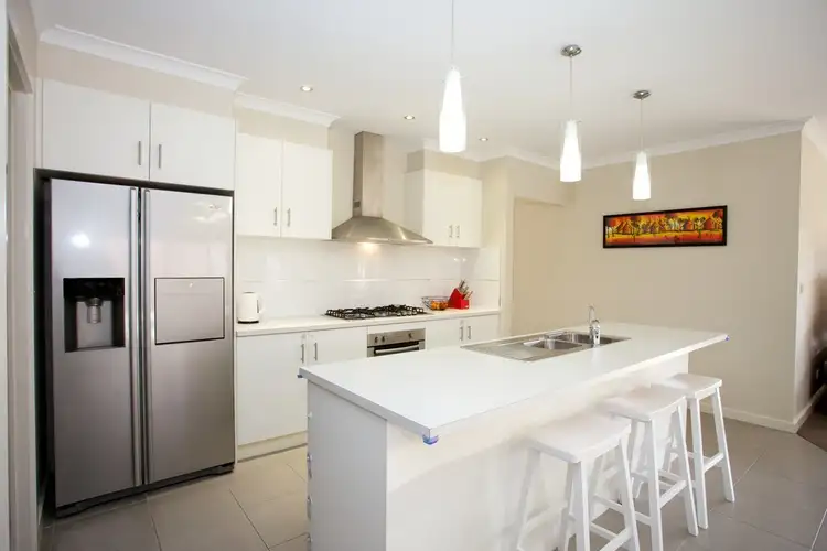 Third view of Homely house listing, 10 Weight Close, Horsham VIC 3400
