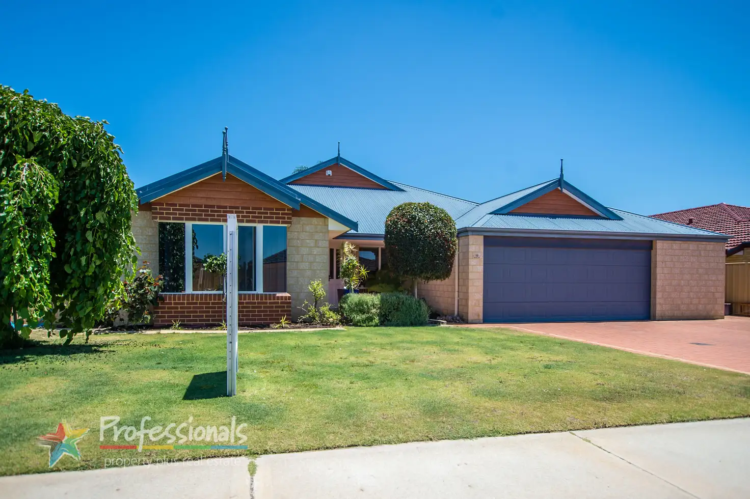Main view of Homely house listing, 10 Kulin Pass, Canning Vale WA 6155