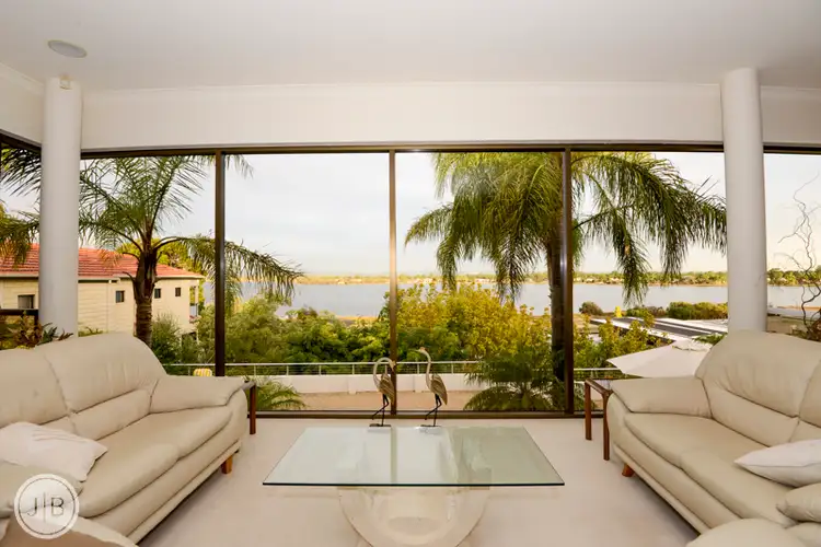 Seventh view of Homely house listing, 33 River Way, Salter Point WA 6152