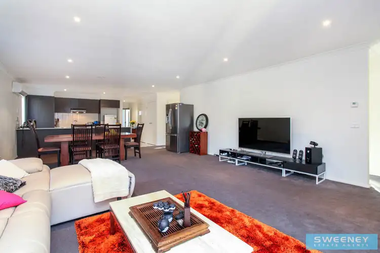 Sixth view of Homely house listing, 5 Cooma Place, Burnside Heights VIC 3023