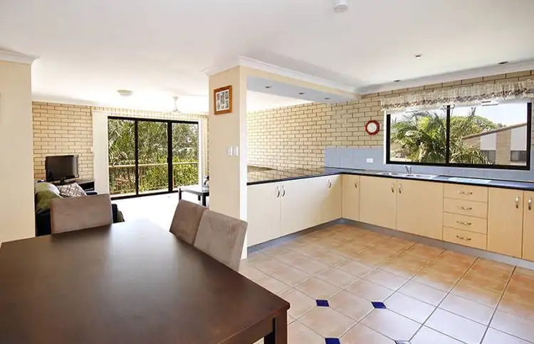 Unit 4 / 39 Goonawarra Drive (Ikara), Mooloolaba QLD 4557