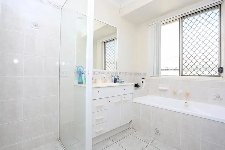 Fourth view of Homely house listing, 7 Neerim Cl, Kallangur QLD 4503