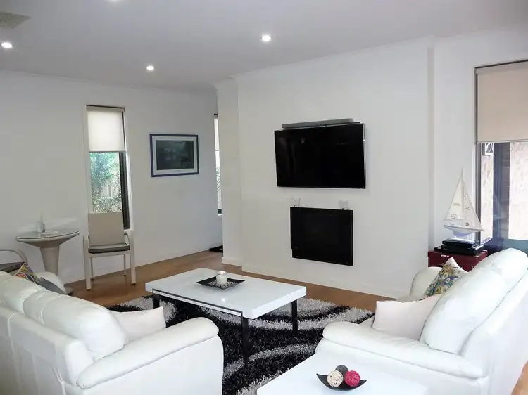 Seventh view of Homely house listing, 2/6 Jacana Avenue, Moama NSW 2731