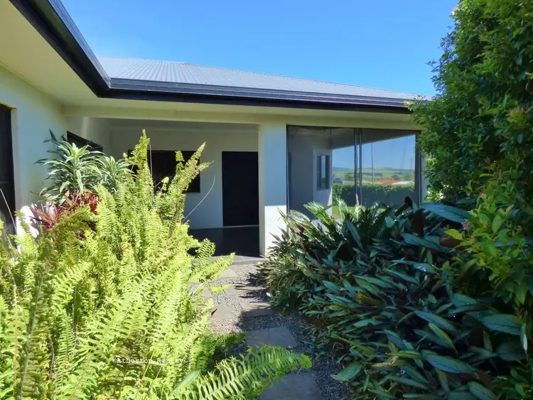 41 Neal Street, Atherton QLD 4883