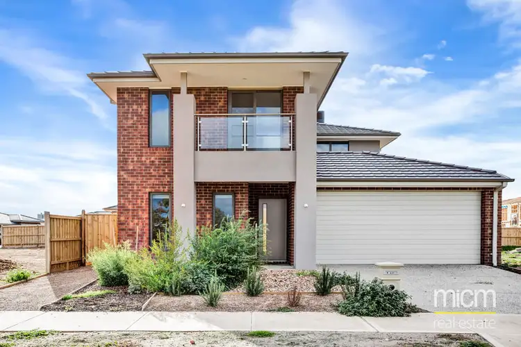 3 Greenbank Way, Point Cook VIC 3030