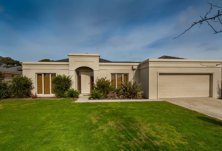 135 Bogong Ave, Invermay Park VIC 3350