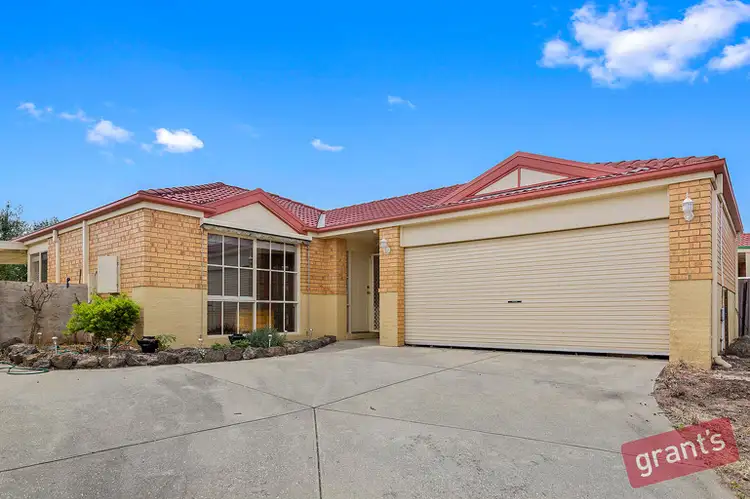 2 Demint Walk, Narre Warren South VIC 3805