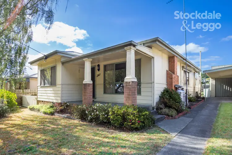 10 Yarragon Road, Leongatha VIC 3953