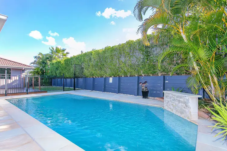 10 KERSHAN STREET, Mudgeeraba QLD 4213