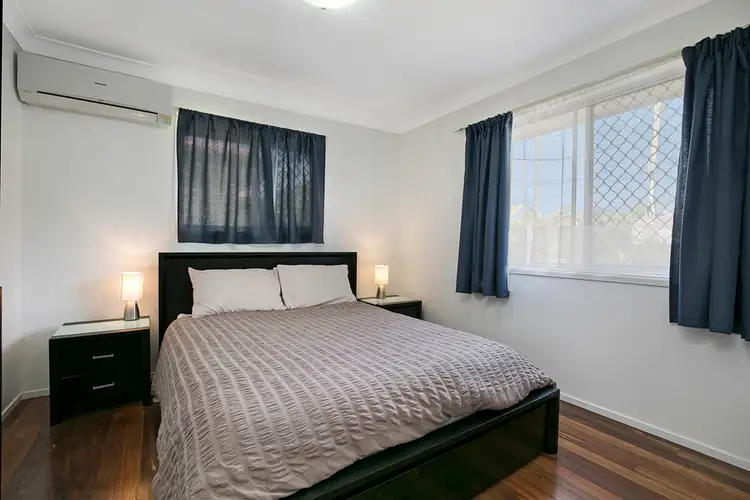 Sixth view of Homely house listing, 4 Holloway Street, Birkdale QLD 4159