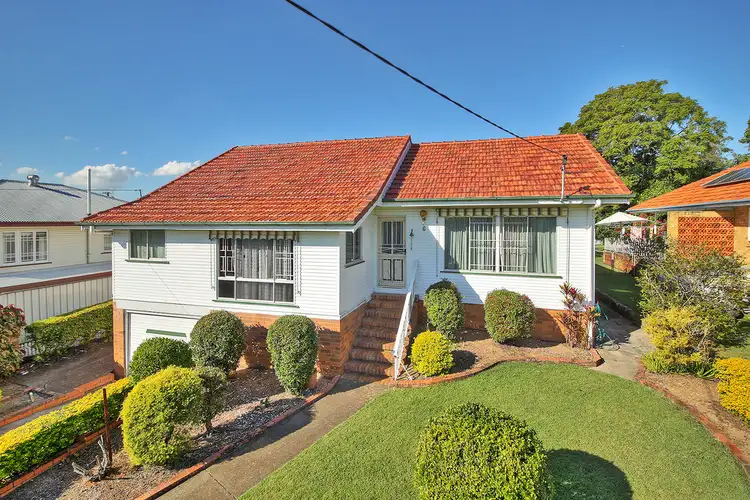 6 Effingham St, Tarragindi QLD 4121