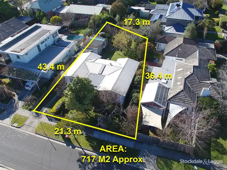 Second view of Homely house listing, 34 Park Lane, Mount Waverley VIC 3149