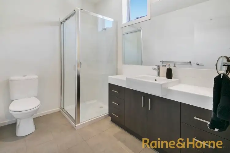 Seventh view of Homely house listing, 5/1-5 The Close, Caroline Springs VIC 3023