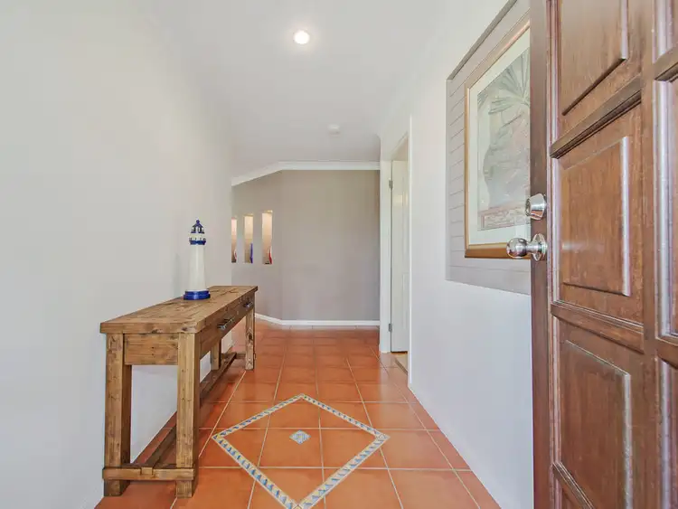 Third view of Homely house listing, 4 Aphrodite Court, Cleveland QLD 4163