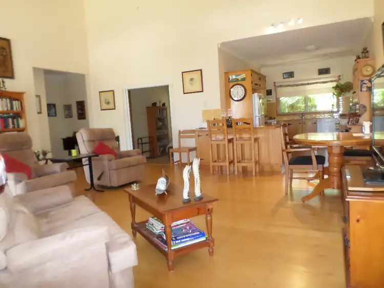 Fourth view of Homely house listing, 21 MAWARRA STREET, Macleay Island QLD 4184