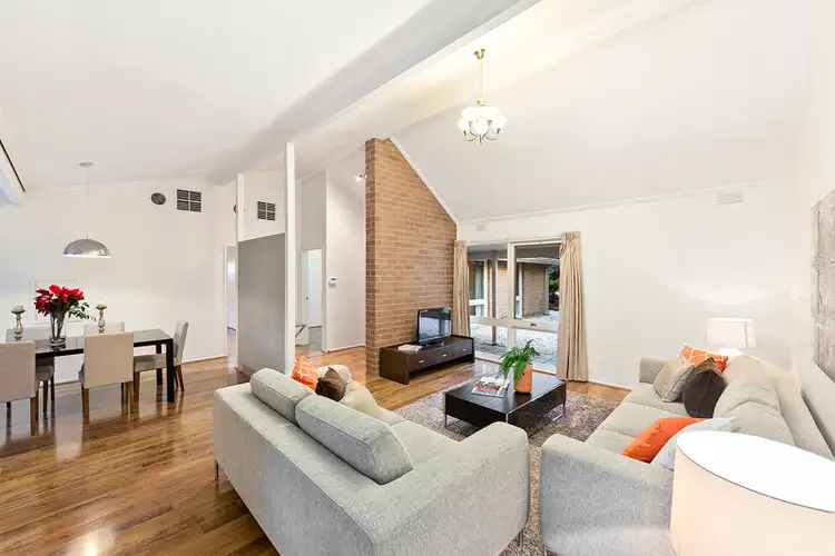 Second view of Homely house listing, 6 Katandra Court, Mount Waverley VIC 3149