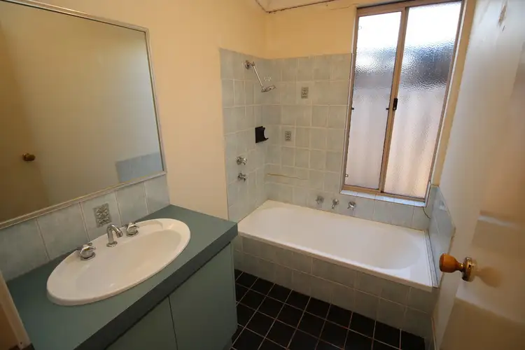 Fifth view of Homely house listing, 4 Rothesay Court, Cooloongup WA 6168