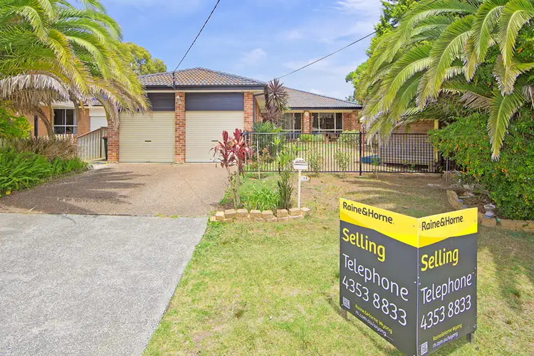 18 Monash Road, Kanwal NSW 2259